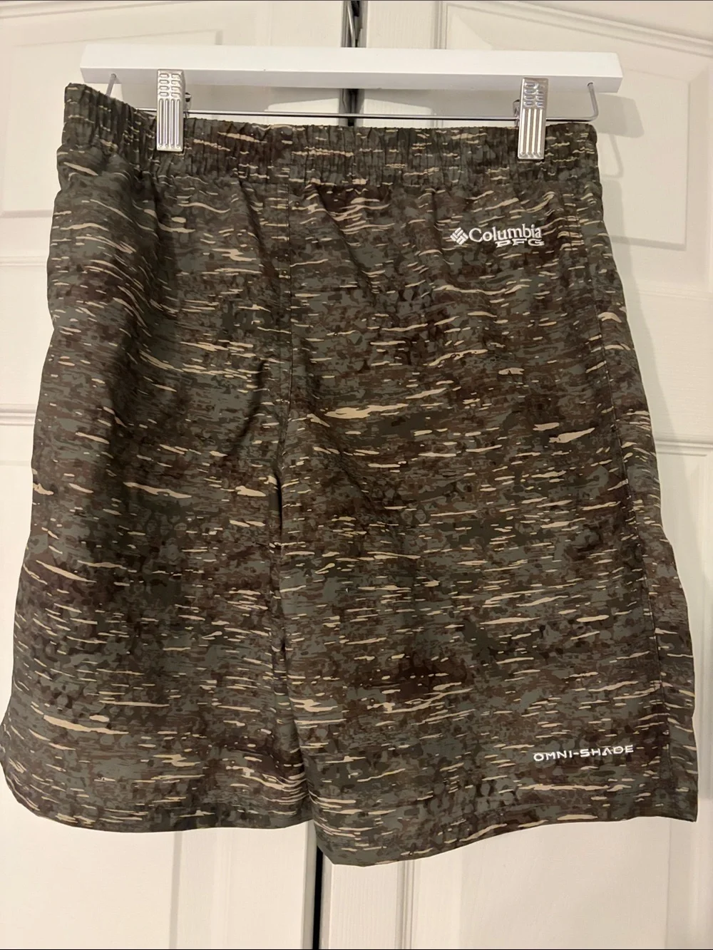 Columbia Boys' Camo-Pattern Swim Trunks in Brown and Green Size 14-16 EUC